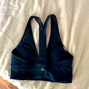 Lululemon bra